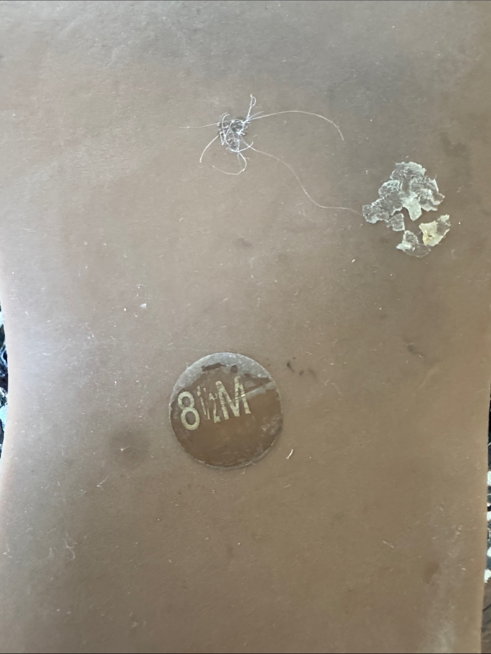 Tory Burch Black and White Logo Thong Sandals - Picture 3 of 5